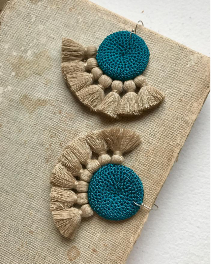 Crochet Disc Tassel Earring-Turquoise and Straw